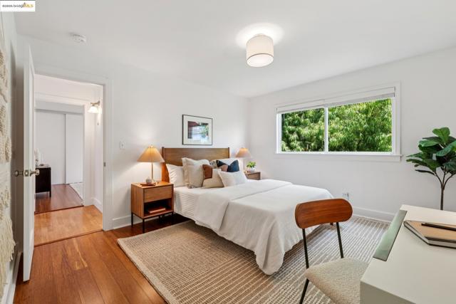 2028 Damuth St, Oakland CA: https://media.crmls.org/mediaz/392f21c1-a44a-4cd7-a44c-77da4fb4a670.jpg
