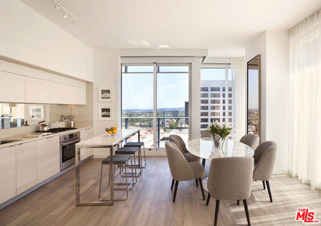 10000 SANTA MONICA Boulevard, Los Angeles CA: https://media.crmls.org/mediaz/392fa536-ec94-4306-8693-b0bd31e66272.jpg