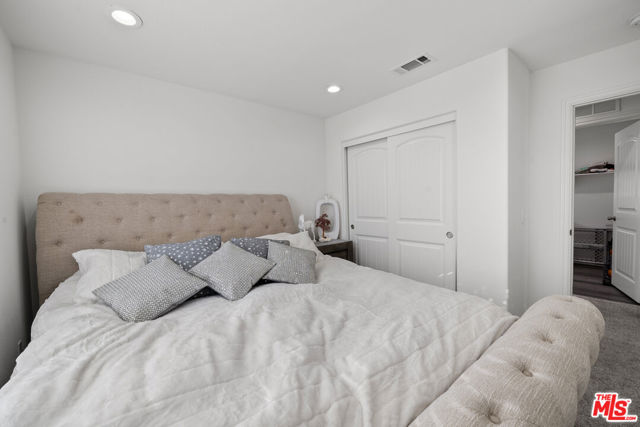 Image 10 of 31 For 6625 Ardmore Court