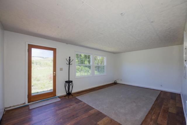 1650 Stage Road, Pescadero CA: https://media.crmls.org/mediaz/393075a3-ddb1-4879-8181-7eecbfd66d8c.jpg