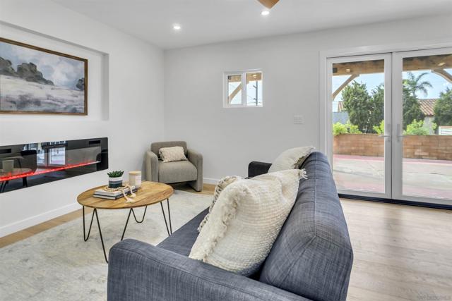 1777 Beryl St, San Diego CA: https://media.crmls.org/mediaz/3930ad0c-f182-40ad-b10d-5b747e443b40.jpg