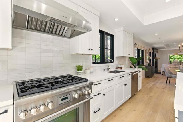153 Somerset Street, Redwood City CA: https://media.crmls.org/mediaz/3931042e-dddd-41ec-bc16-d864a9c923a9.jpg