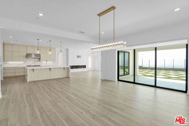 20188 W Marlow Lane, Porter Ranch CA: https://media.crmls.org/mediaz/3931a049-ba7d-400b-a4c2-dc6372467759.jpg