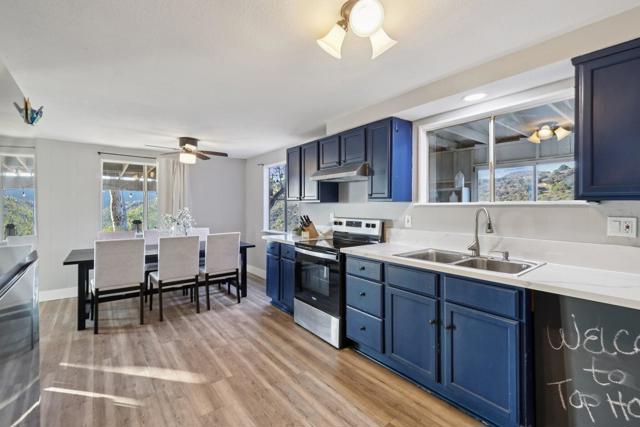 26086 Bear Valley Heights Road, Escondido CA: https://media.crmls.org/mediaz/39321cf0-5c9a-4d1f-97f2-1fd4e30c5d61.jpg