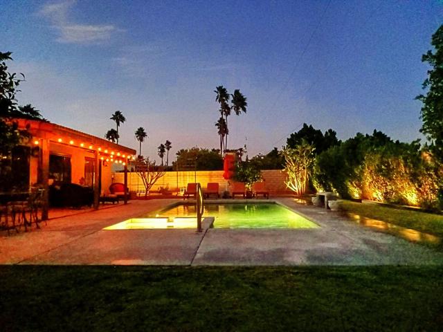 2200 E Acacia, Palm Springs CA: https://media.crmls.org/mediaz/39328757-982c-4e58-9cd7-87c763bd6be2.jpg