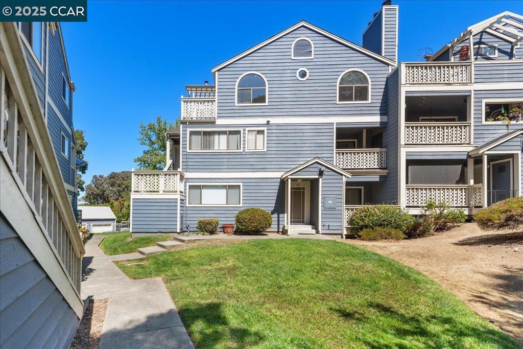 219 Sea Crest Cir