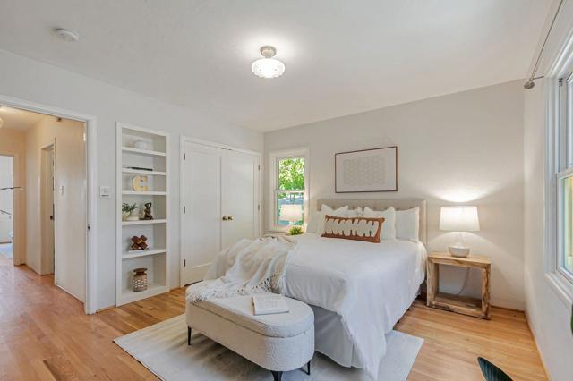991 E Taylor Street, San Jose CA: https://media.crmls.org/mediaz/393377ba-f6fe-482b-b707-6515ebb4a2a5.jpg