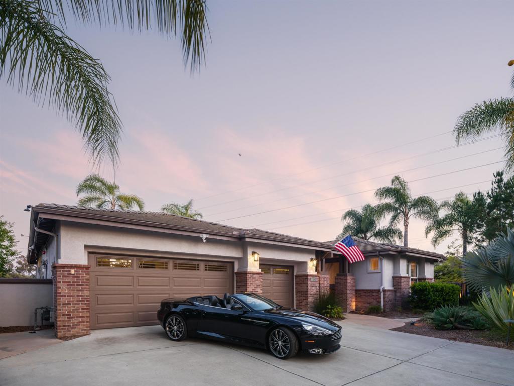 11640 Treadwell Drive - photo 2