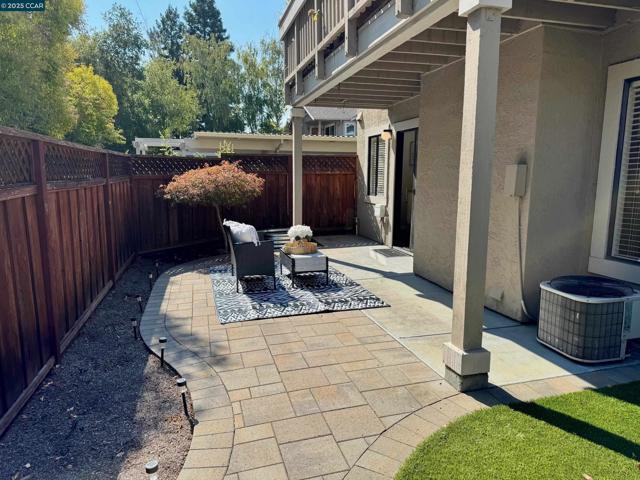 3783 Crow Canyon, San Ramon CA: https://media.crmls.org/mediaz/39354543-3b84-4f35-be1f-4782e8a4b06f.jpg