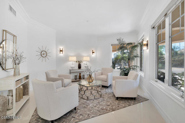 Image 32 of 93 For 1100 Country Club Drive