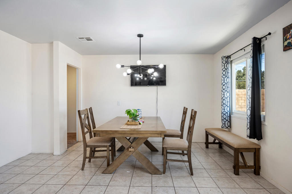 MLS #219138567DA image #3