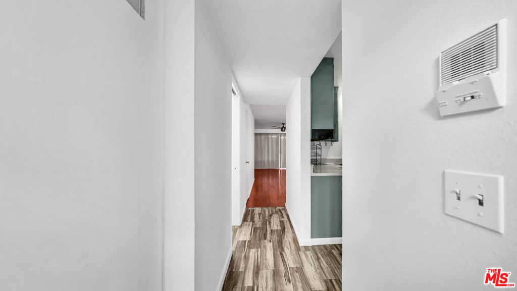 223 S Acacia Avenue #211