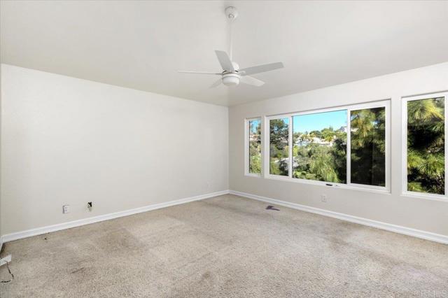 Detail Gallery Image 30 of 33 For 4976 Bella Collina St, Oceanside,  CA 92056 - 5 Beds | 3 Baths