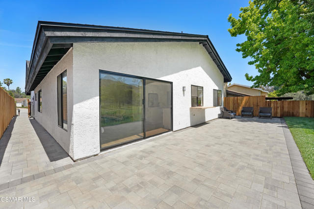 4188 Minnecota Drive, Thousand Oaks CA: https://media.crmls.org/mediaz/3939ffad-6a20-499d-990e-ce536e0c80b1.jpg