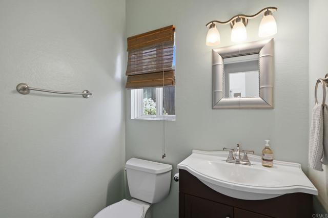 Image 12 of 26 For 2775 Southampton Road