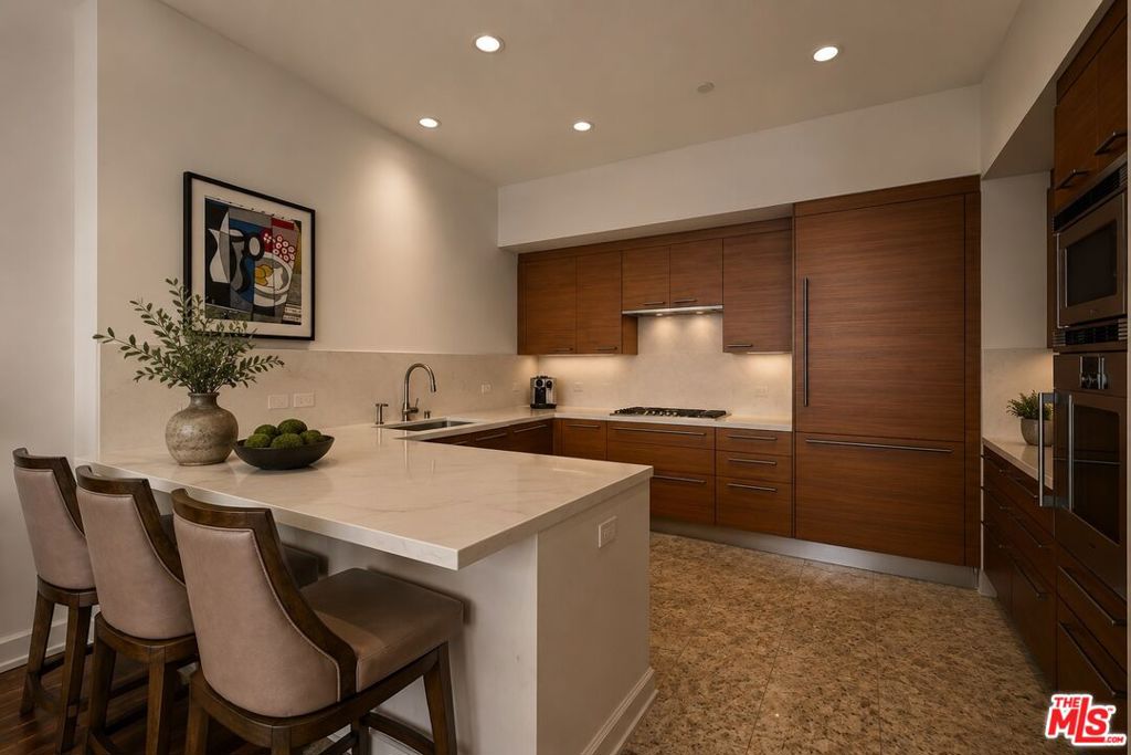 MLS #26839385 image #2