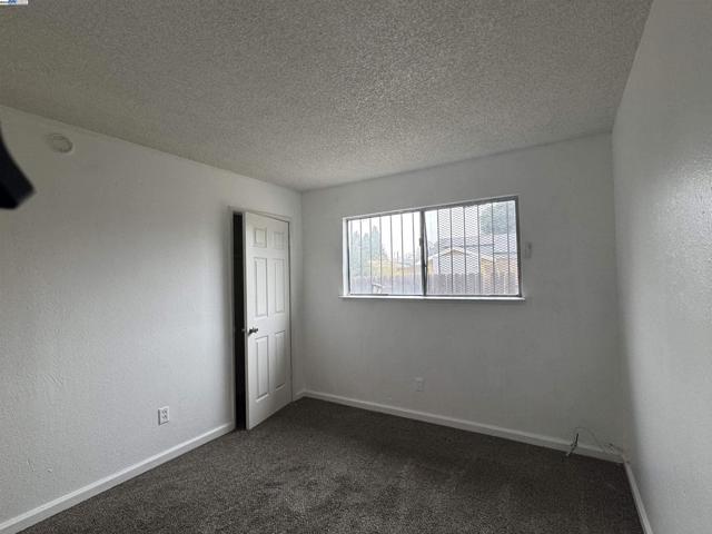3338 Zamora Way, Stockton CA: https://media.crmls.org/mediaz/393e5a05-41d5-4857-a9f7-f585c8aed5f1.jpg