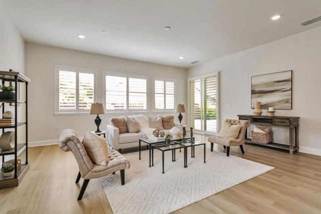 7942 Cinnamon Way, Gilroy CA: https://media.crmls.org/mediaz/393e7cd5-9f10-416b-b584-4b9aa4e95b7e.jpg