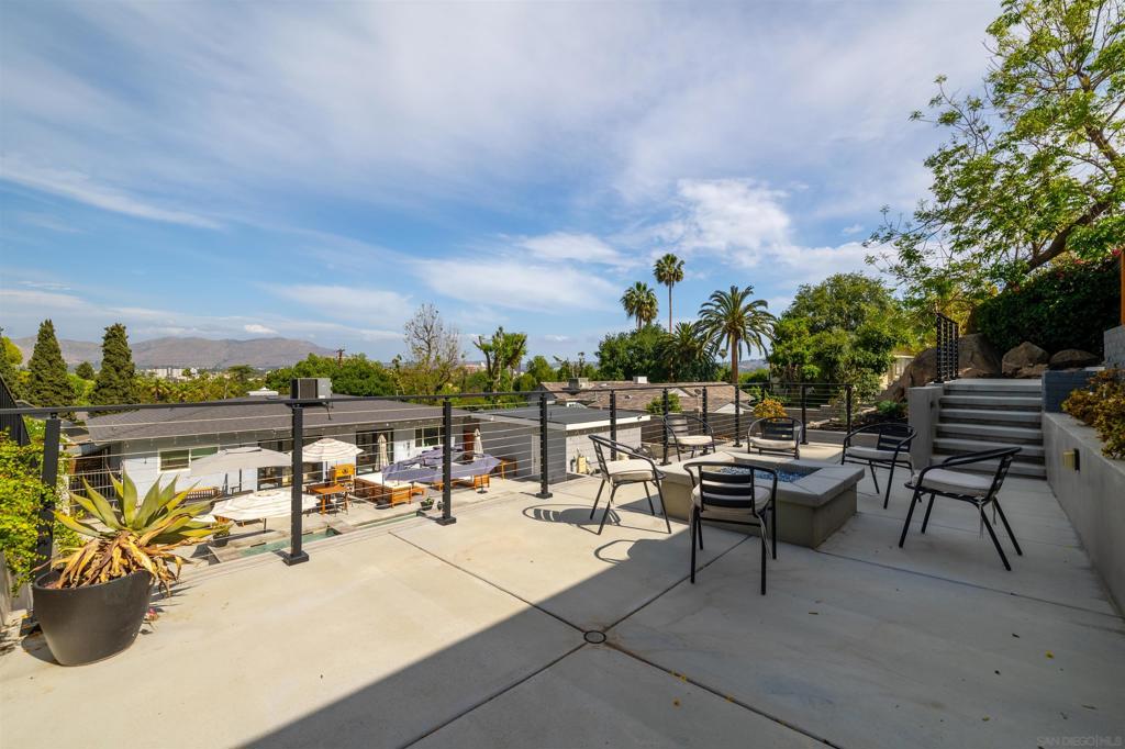 MLS #250027362SD img 33