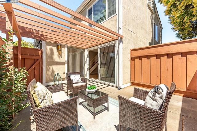 4562 Deerfield Ter, Fremont CA: https://media.crmls.org/mediaz/3941932c-27e8-4a34-a644-67d8f04943c3.jpg