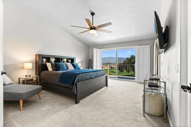 296 Vista Royale E Circle, Palm Desert CA: https://media.crmls.org/mediaz/3941ca7e-5644-471f-98bc-1951bbcd65bd.jpg