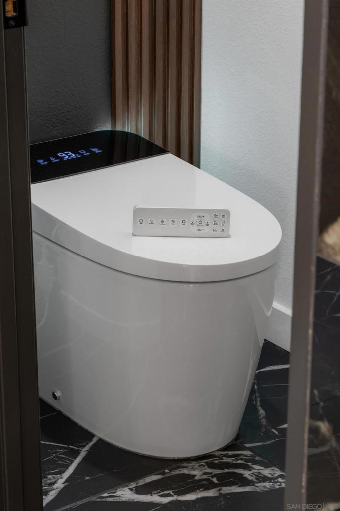 MLS #250042589SD image #35