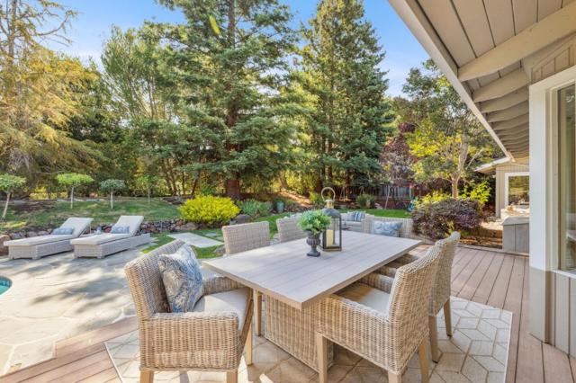 822 Mesa Court, Palo Alto CA: https://media.crmls.org/mediaz/39426716-526f-4e8d-b1a5-7611e68ca68a.jpg