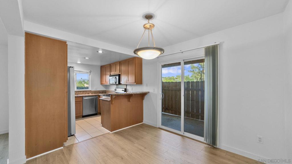505 San Pasqual Valley - photo 12