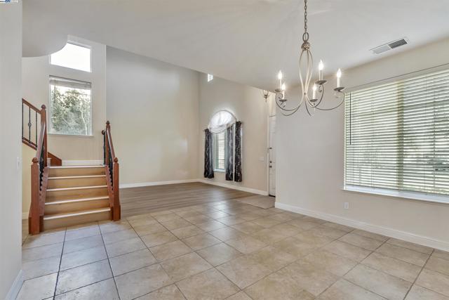 501 Carnaby Rd, Lathrop CA: https://media.crmls.org/mediaz/3946b753-7500-4e3f-a75d-d956e0ca47f1.jpg