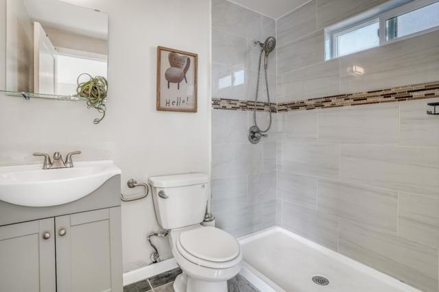 Image 7 of 39 For 3005 Harper Street