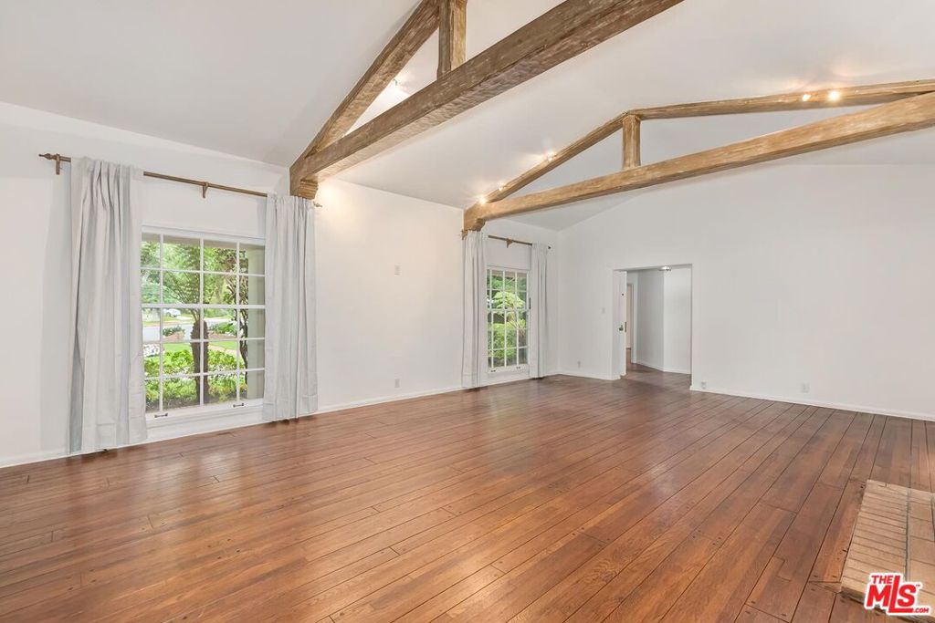 MLS #26855897 image #9