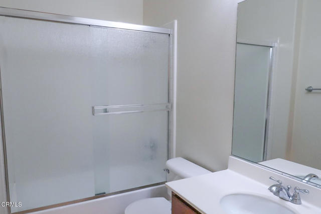 Detail Gallery Image 9 of 34 For 232 Lightwood St, Camarillo,  CA 93012 - 3 Beds | 3/1 Baths