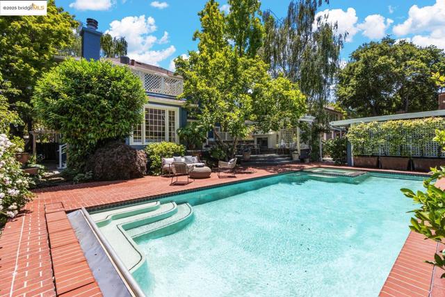 765 University Ave, Palo Alto CA: https://media.crmls.org/mediaz/3948a898-c9dd-4f90-bd3a-f976359fb29e.jpg