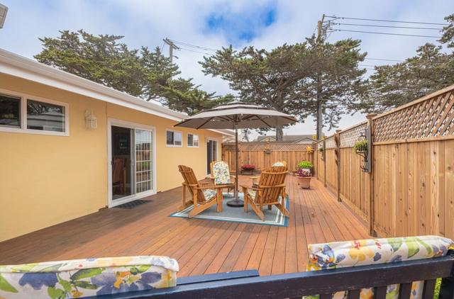 3093 Salinas Avenue, Marina CA: https://media.crmls.org/mediaz/39491524-23bb-4c9e-98ef-6ed3809e9973.jpg