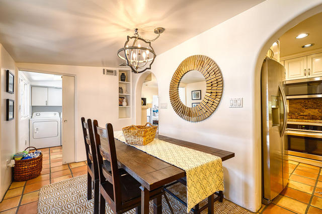 Dining Area103L