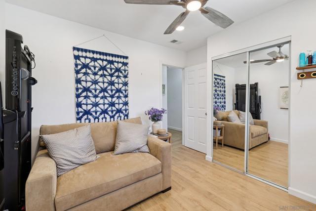 619 Parker St, Oceanside CA: https://media.crmls.org/mediaz/394c256c-16a0-4365-9714-1f64a3d83e5d.jpg