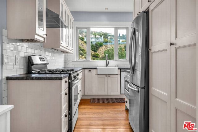 8181 Gould Avenue, Los Angeles CA: https://media.crmls.org/mediaz/394cb2ff-788e-44eb-bb90-4daf42e234af.jpg