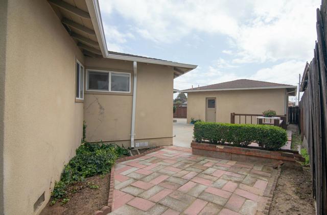 90 Beverly Drive, Watsonville CA: https://media.crmls.org/mediaz/394cf89c-6dc8-4e1e-b8d3-322865f46343.jpg