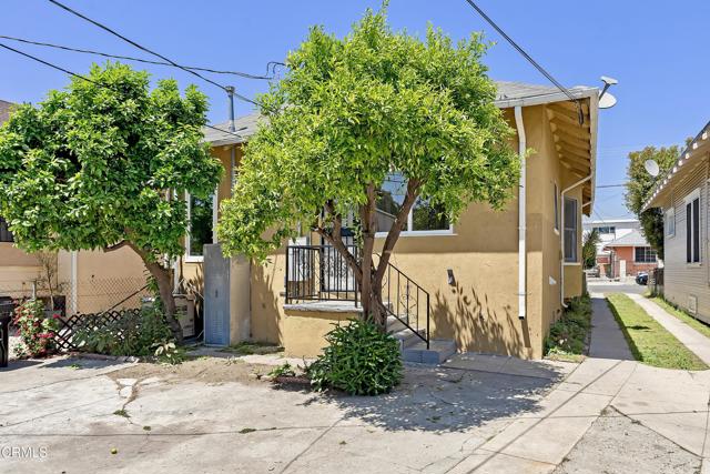 124 W Avenue 28, Los Angeles CA: https://media.crmls.org/mediaz/394d59a4-3214-4ea5-8e97-c37c73e57e05.jpg