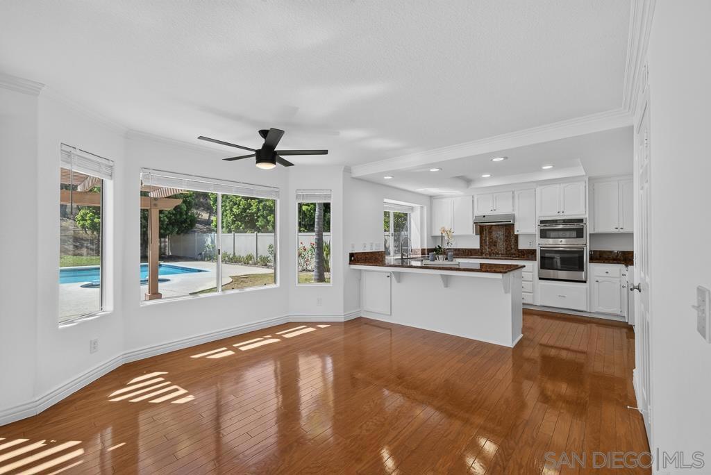 13887 Carriage Rd - photo 16
