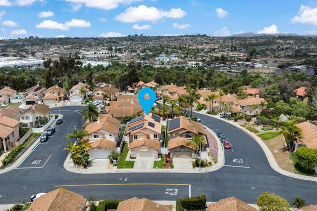632 Paseo Rio, Vista CA: https://media.crmls.org/mediaz/394fe39f-b3e5-4dbe-b5e7-cc37327910ed.jpg