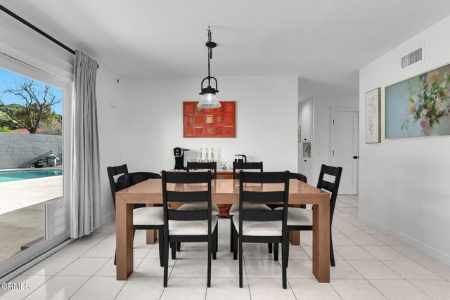 Detail Gallery Image 13 of 50 For 27800 Parkvale Dr, Santa Clarita,  CA 91350 - 4 Beds | 3 Baths