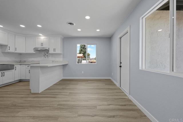 8566 Atlas View Drive, Santee CA: https://media.crmls.org/mediaz/39507245-f227-464b-afbf-cd337e8aeac2.jpg