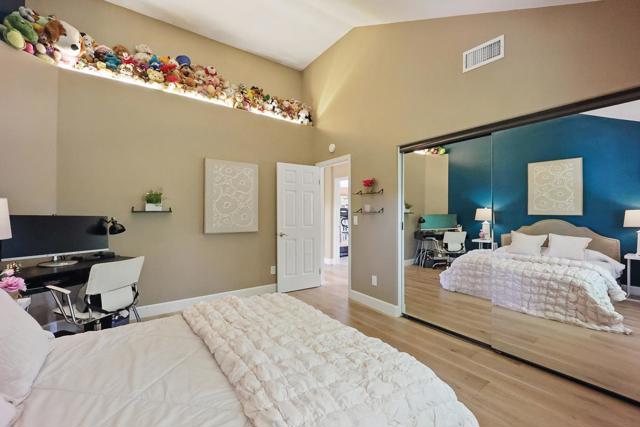 3239 Pinot Blanc Way, San Jose CA: https://media.crmls.org/mediaz/3950d36b-3f55-472a-a8c5-2ee3b6cf9d67.jpg