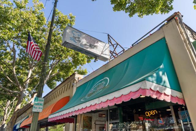 1018 Delmas Avenue, San Jose CA: https://media.crmls.org/mediaz/3951831d-ac31-4839-9156-33bde219f028.jpg