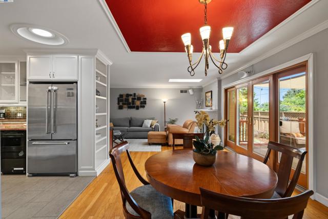4457 LINDA WAY, Pleasanton CA: https://media.crmls.org/mediaz/395305ae-47cf-4583-833c-2fbbeced6f66.jpg