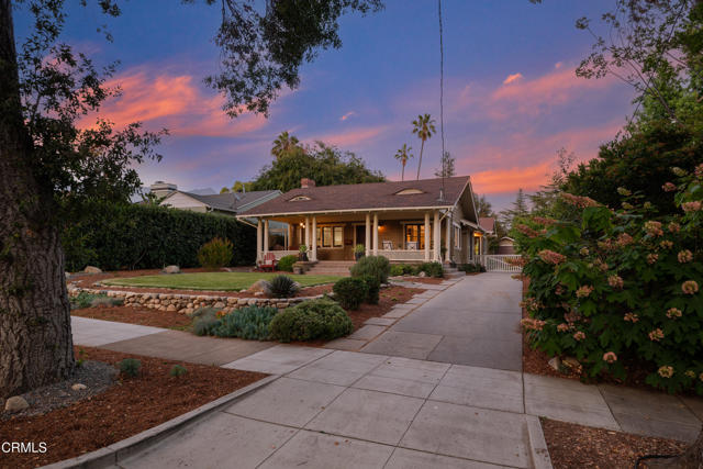 1036 N Chester Avenue, Pasadena CA: https://media.crmls.org/mediaz/39531c41-5523-4a5c-87f2-88990420a4bb.jpg