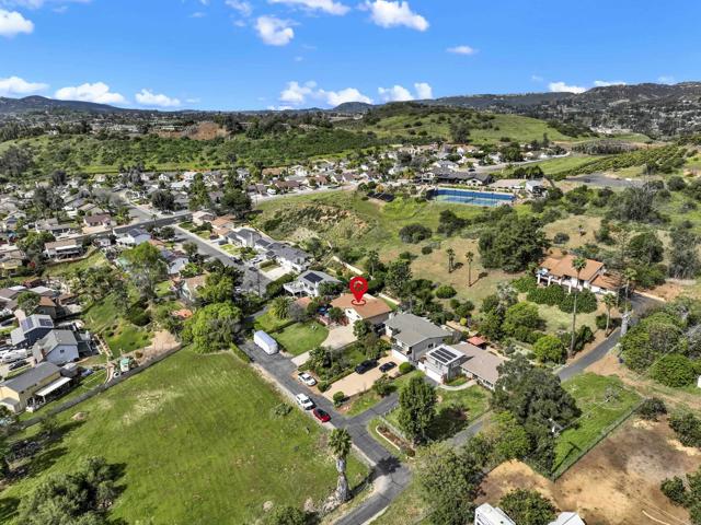 Detail Gallery Image 37 of 74 For 1222 Sheridan Ave, Escondido,  CA 92027 - 3 Beds | 2 Baths