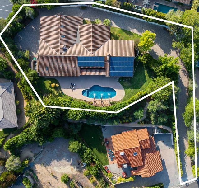 17112 Via De La Valle, Rancho Santa Fe CA: https://media.crmls.org/mediaz/39552711-b59f-490f-ac28-902c63542270.jpg
