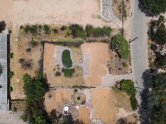 1962 E Loma Alta Drive, Altadena CA: https://media.crmls.org/mediaz/39555e04-8c98-41ca-b4ec-2f9757844276.jpg